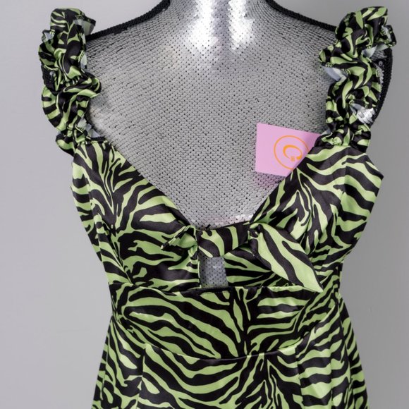 NWT Capsule 98 Cindy Printed Ruffle Mini Dress - 6 - Picture 2 of 5